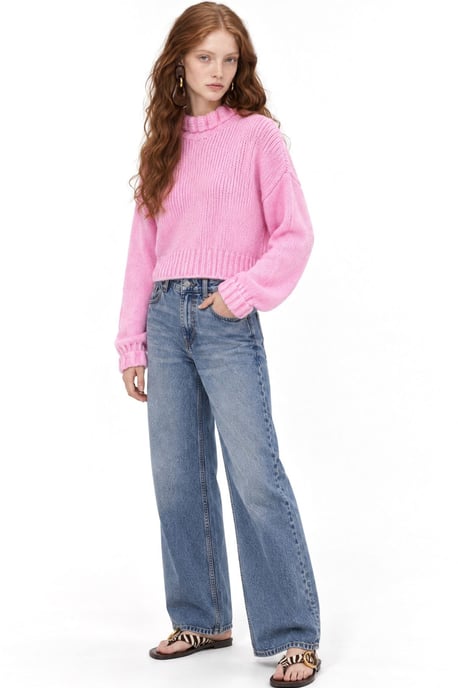 Thick Turtleneck Textured Crop Sweater - Image 2