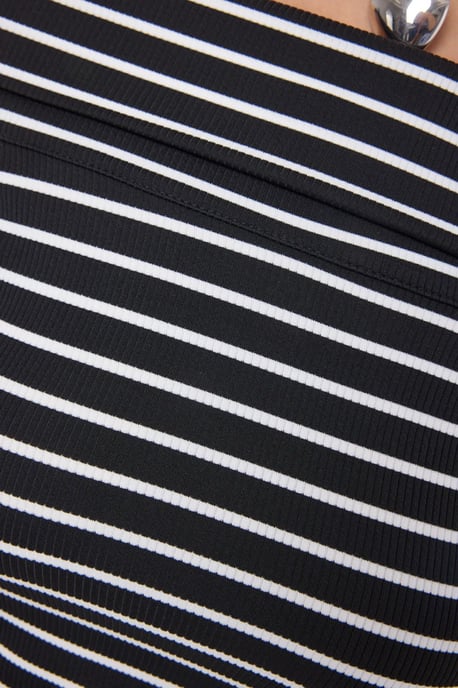 Striped Off-Shoulder Top - Image 5