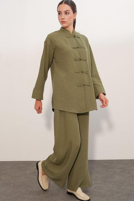 2-delige set met oversized overhemd en broek - Image 3