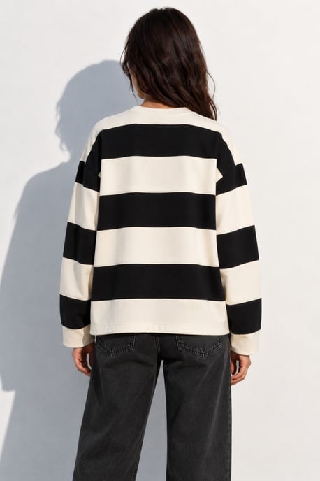Women's Oversized Striped Crew Neck Sweatshirt - Image 6