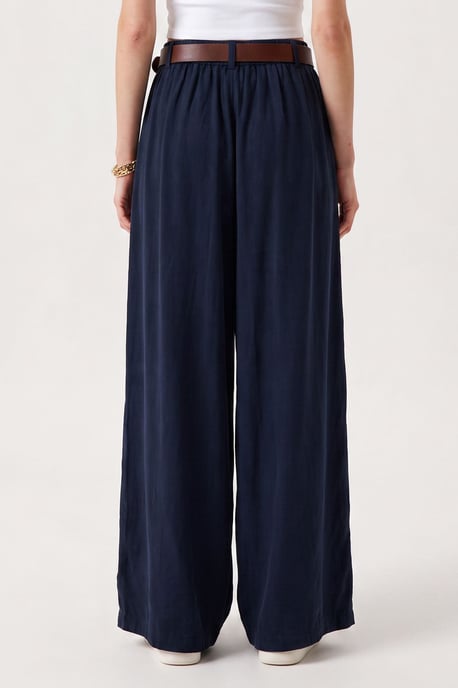 Straight-Leg Pants - Image 5