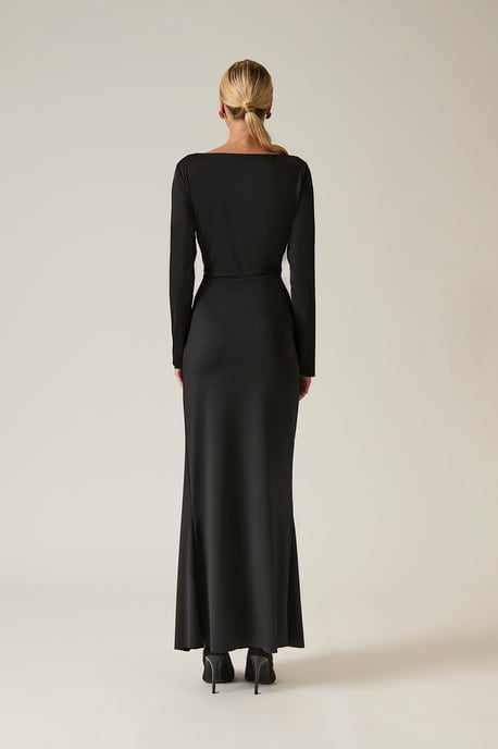 Sculpted Black Maxi Dress - Image 2