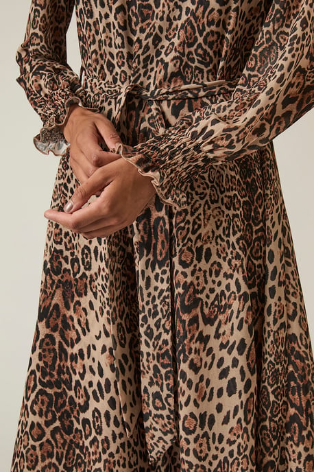 Leopard Maxi Wave Hem Dress - Image 3