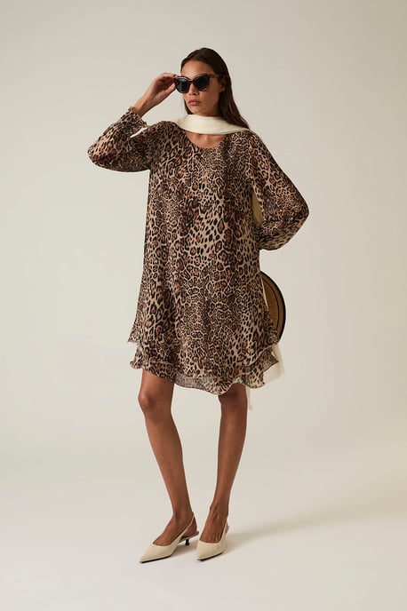 Leopard Print Wave Hem Dress - Image 4