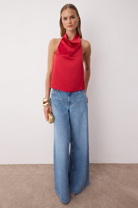TRENDYOLMİLLA Dames Rood Effen Mouwloos Regular fit Blouses - Image 4