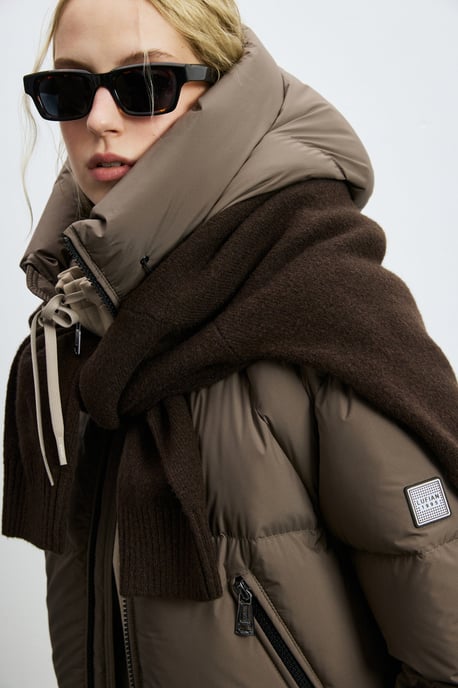 LUFIAN Women's Goose Down Puffer Jacket - Image 4