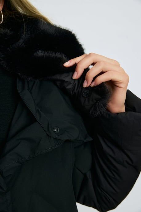 LUFIAN Women's Down Puffer Jacket with Removable Faux Fur Collar - Image 6