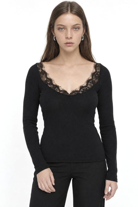 Women’s Cotton Blouse - Image 1