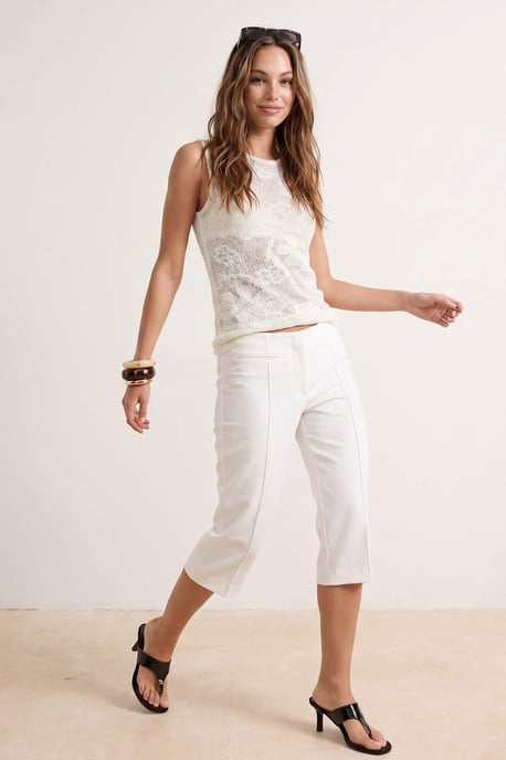 TRENDYOLMİLLA Dames Ecru Bloemen Mouwloos Getailleerd Blouses - Image 6
