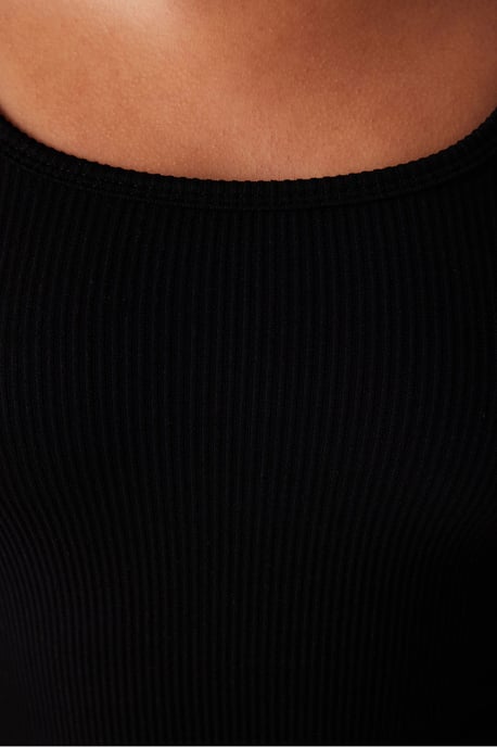 Seamless Square Neck Crop Top - Image 4