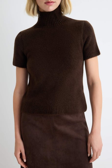 TRENDYOLMİLLA Dames Bruin Effen Kort Getailleerd Blouses - Image 2