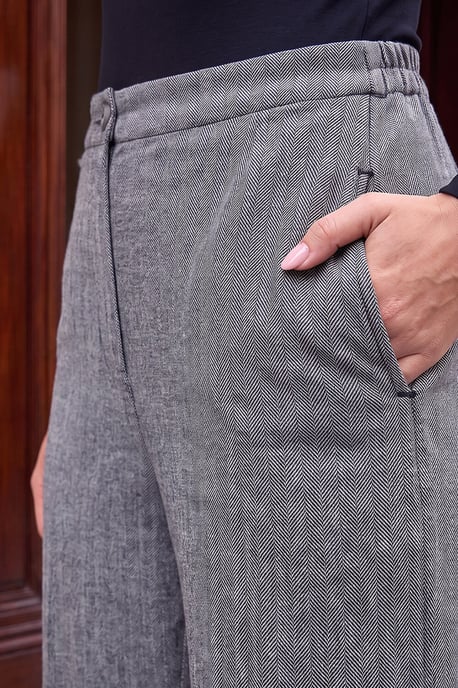 Petite Wide Leg Trouser - Image 4