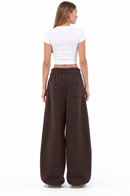Women's Straight-Leg Pants - Image 4