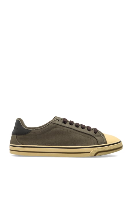 Sports shoes with logo - Image 1