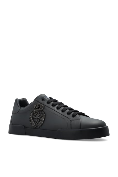 Sports shoes with logo - Image 3