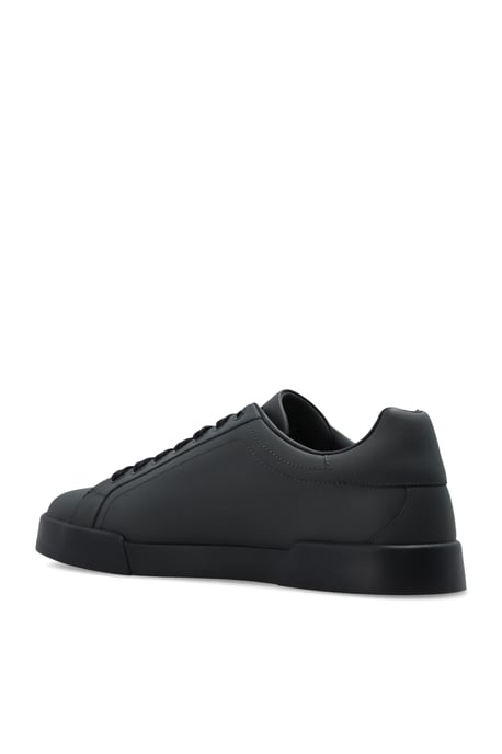 Sports shoes with logo - Image 4