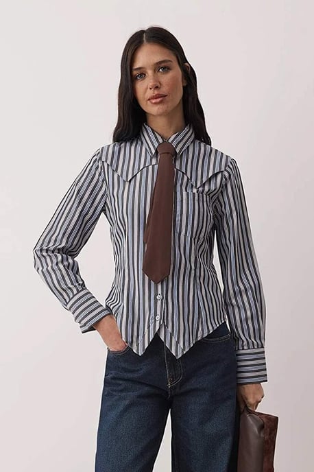 TRENDYOLMİLLA Dames Bruin Gestreept Lang Slim fit Overhemden - Image 1