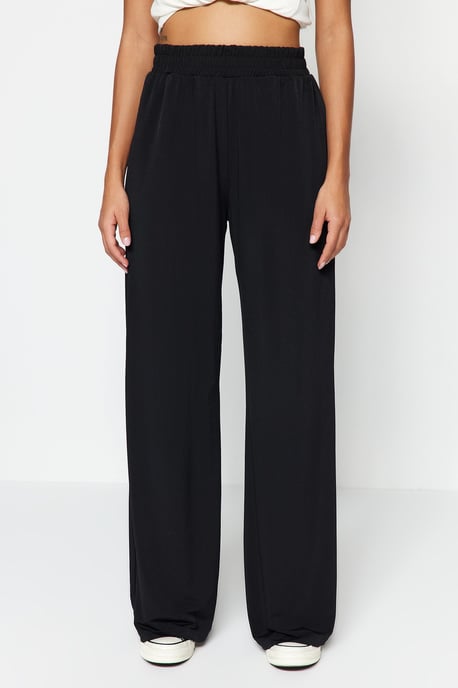 TRENDYOLMİLLA Dames Zwart Effen Wijde pijp Normale taille Broeken - Image 2
