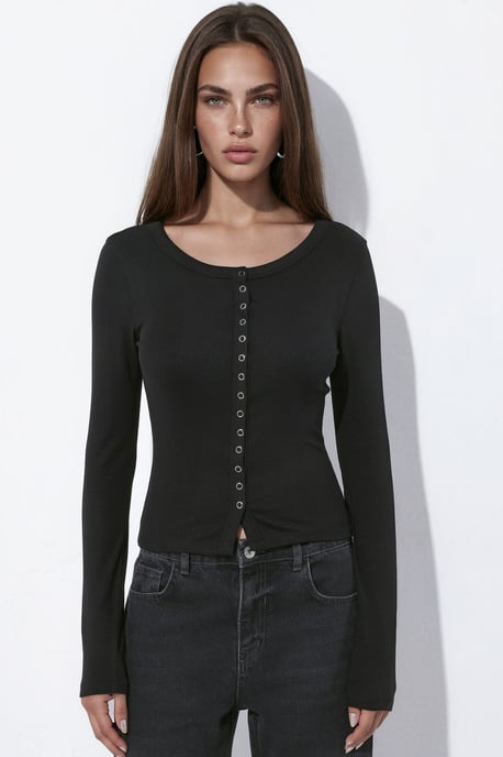 Knit Top with Full Front Snap Buttons - Image 3