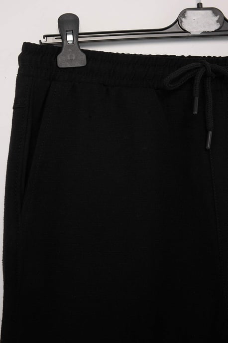 TRENDYOL MAN Men's Black Plain Wide Leg Normal waist Trousers - Image 4
