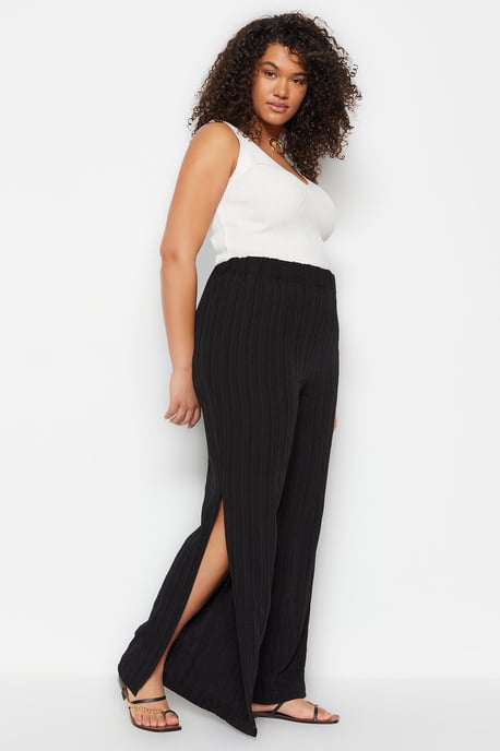 Trendyol Curve Dames Zwart Gestructureerd Wijde pijp Hoge taille Grote maten Broeken - Image 6