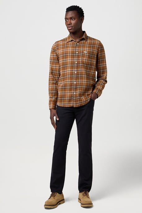 Wrangler - Greensboro Regular Fit - Caviar - Image 1