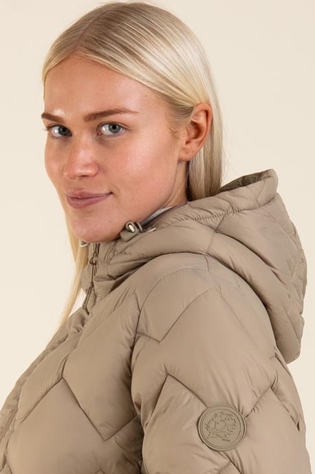 Stone Lightweight Water Resistant Quilted Jacket - Image 3