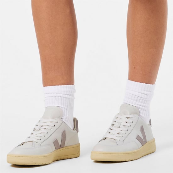 Women's VEJA V Leather Court Trainers in White/Grey - Image 3