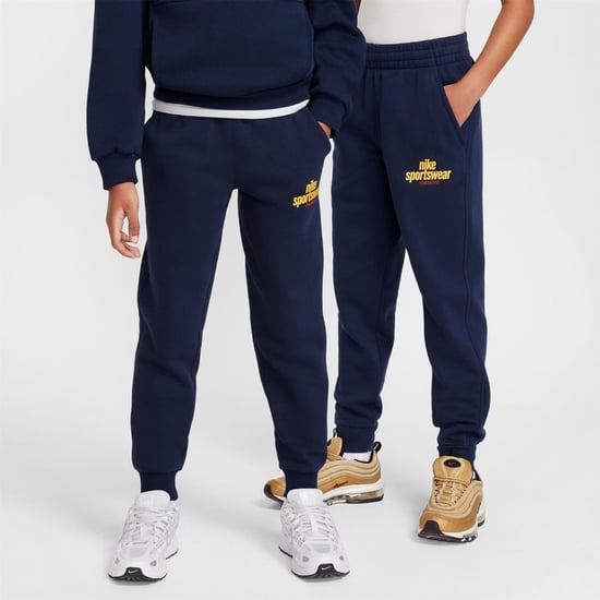Boys Nike NSW Club Solid Patterned Slim Joggers in Obsidian - Image 4