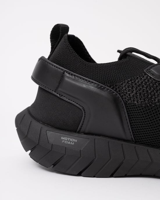 Motion Trainers in Black - Image 6