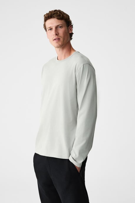 Ribbed Crew Neck Long Sleeve T-Shirt - Image 2