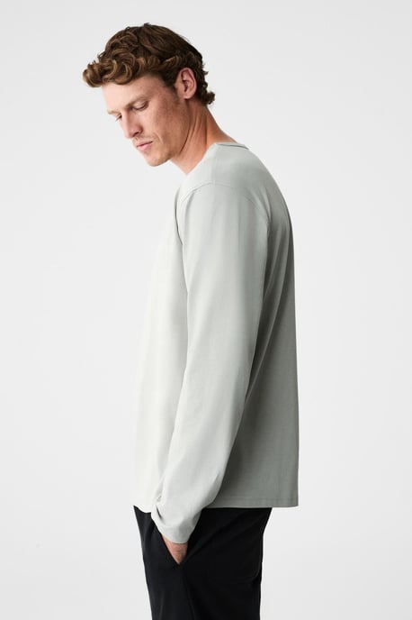 Ribbed Crew Neck Long Sleeve T-Shirt - Image 5