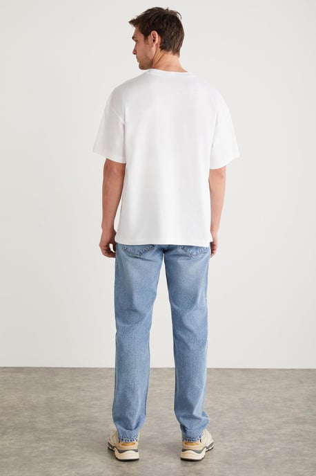Oversized Crew Neck Logo T-Shirt - Image 6