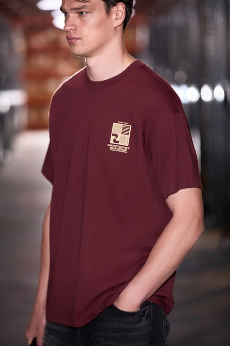 Oversized Crew Neck Logo T-Shirt - Image 3