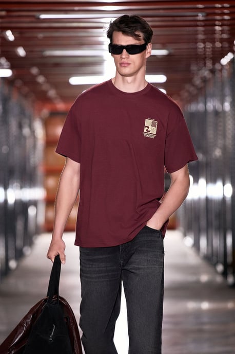 Oversized Crew Neck Logo T-Shirt - Image 5