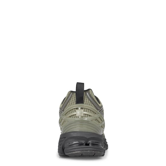 Men's New Balance 1906r Trainers in DARK OLIVINE - Image 4