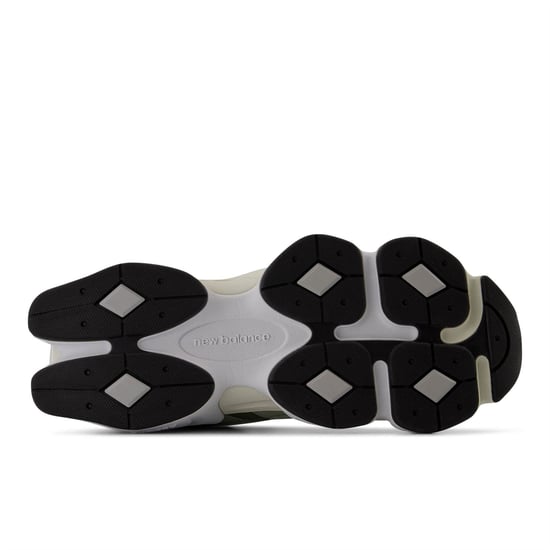 Men's New Balance 9060 Trainers in GARTER SNAKE - Image 3