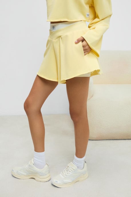 High Waist Wide-Leg Sweat Shorts - Image 3