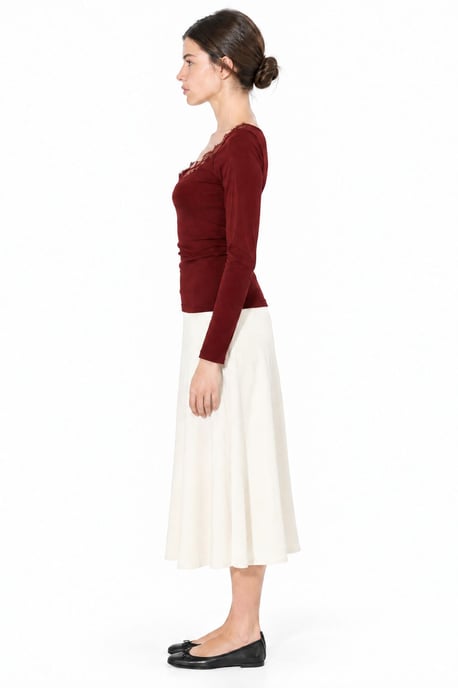 Lace Detailed V-Neck Blouse - Image 2