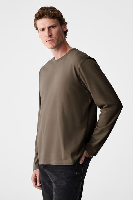 Ribbed Crew Neck Long Sleeve T-Shirt - Image 4