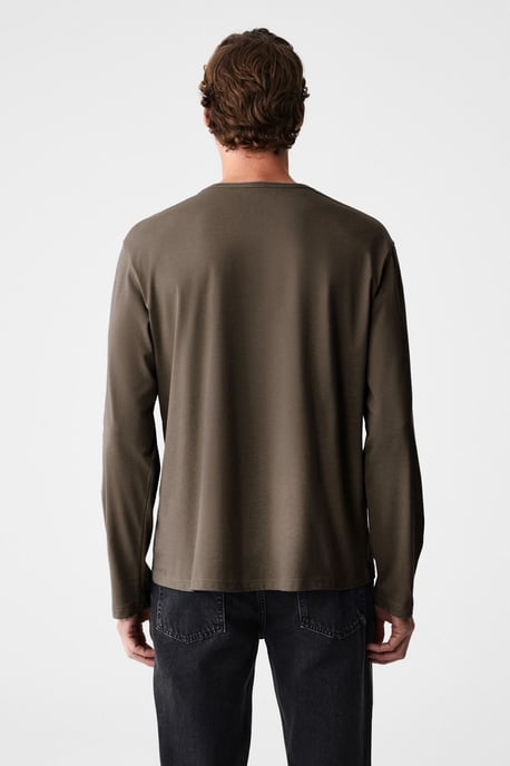 Ribbed Crew Neck Long Sleeve T-Shirt - Image 6