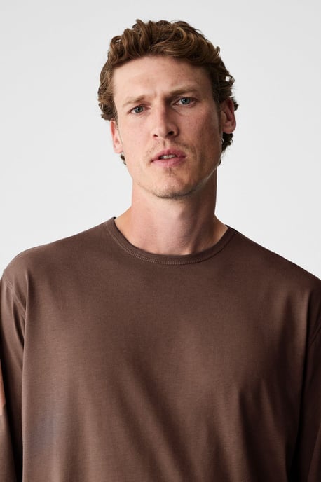 Ribbed Crew Neck Long Sleeve T-Shirt - Image 2