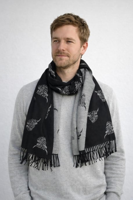 Highland Cow Reversible Scarf - Image 2