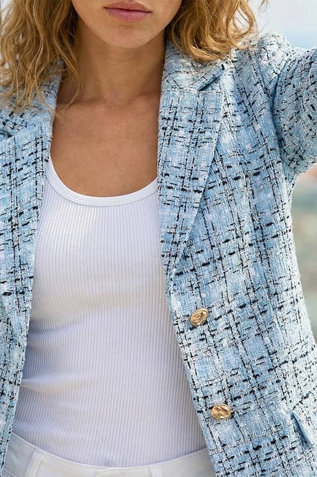 Buttoned Boucle Jacket - Image 4