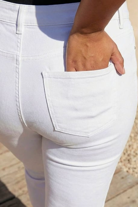 Curve Stretch Denim Elastic Waist Jegging - Image 4