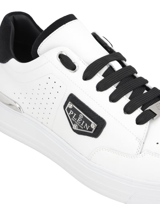 Lo-Top Sneakers - Image 2