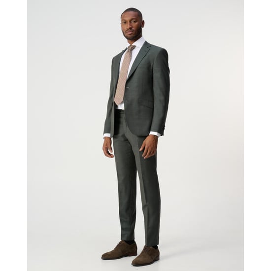 Recall Maguire suit - Image 2