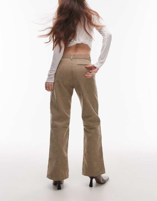 Topshop imitación gam suede korta kick flare byxor i ljus beige - Image 4