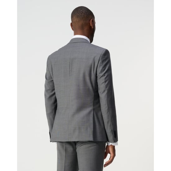 Recall Maguire suit - Image 5