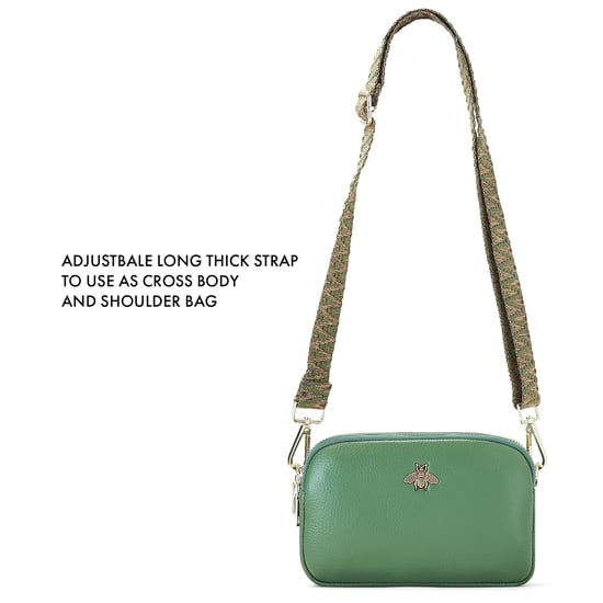 Ladies Crossbody Bag With Wide Strap, Chain And Wristlet in Green - Image 6